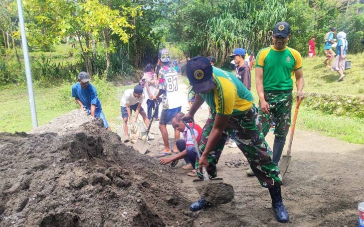 Satgas Yonarmed 12 Kostrad dukung pembangunan gereja di perbatasan 