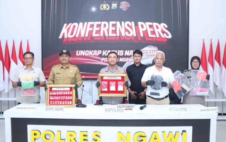 Konferensi pers Polres Ngawi