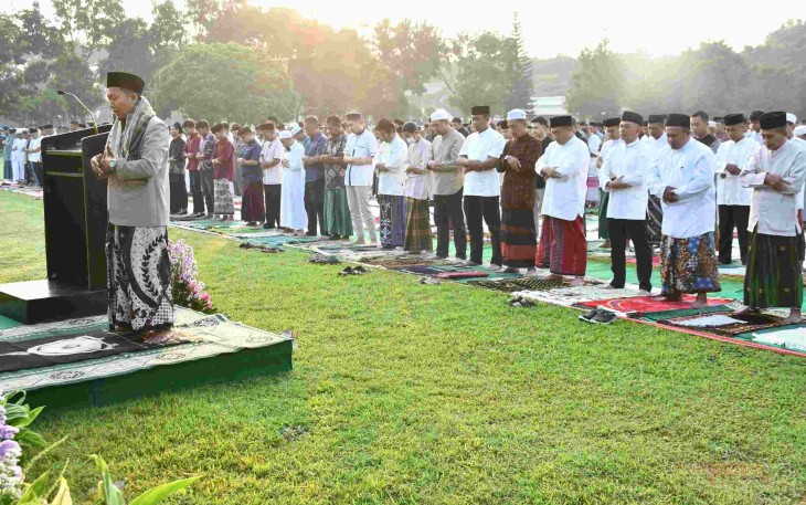 Sholat Idul Adha 1447 H di lapangan Brawijaya, Rampal, Malang