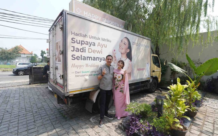 Doa Sederhana Pak Regi di Anniversary Ke-14 untuk Ayu Dewi