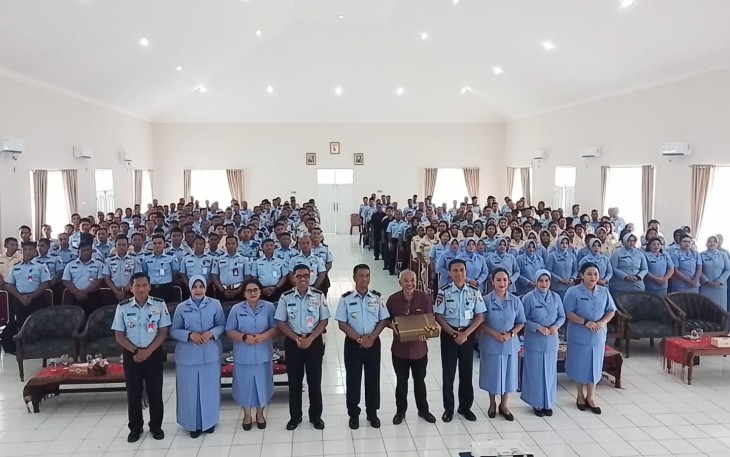 Pangkalan TNI Angkatan Udara (Lanud) Soewondo menggelar kegiatan Sharing Komunikasi dan Motivasi bertajuk "Harmoni Keluarga Sebagai Fondasi Profesionalisme TNI AU AMPUH"