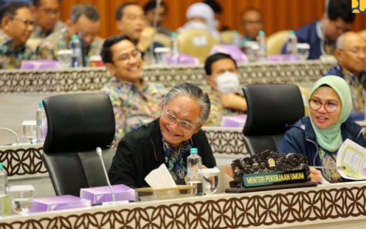 Menteri Dody dalam Rapat Kerja bersama Komisi V DPR RI di Jakarta, Rabu (4/1/2026)