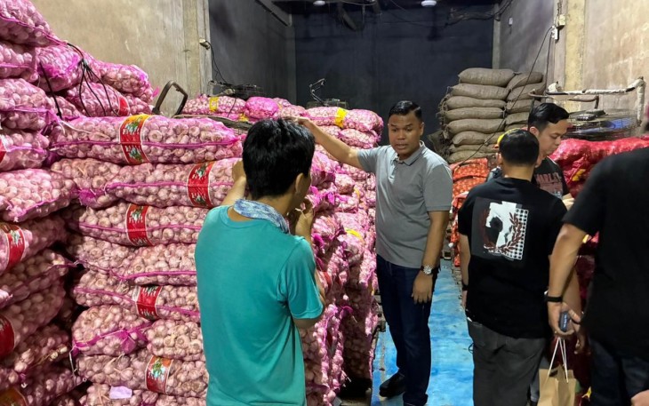Barang bukti penyelundupan banwang dan cabai di Pontianak