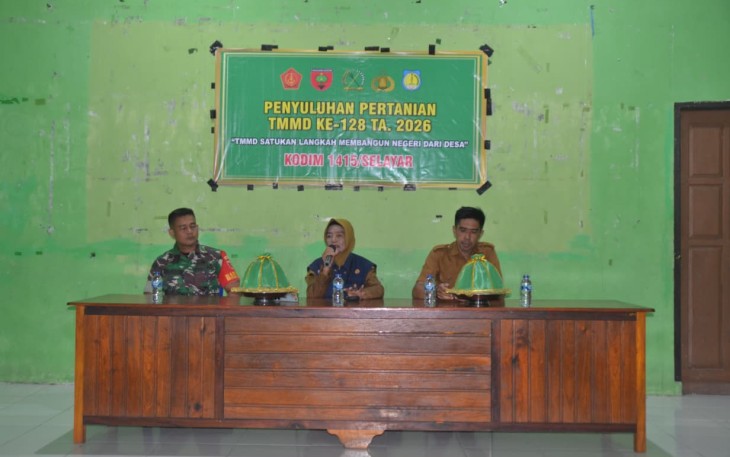 Penyuluhan budidaya kelapa