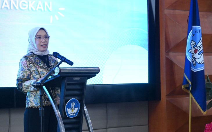 Dirjen GTK Kemendikdasmen Nunuk Suryani