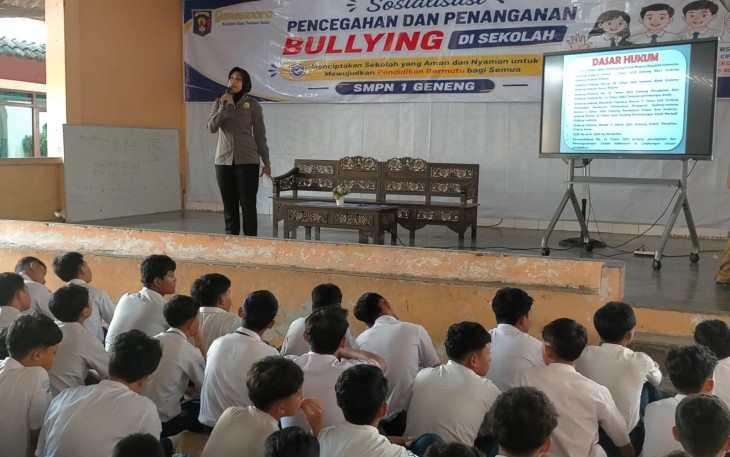 Polres Ngawi Edukasi Pelajar Cegah Bullying dan Narkoba Sejak Dini