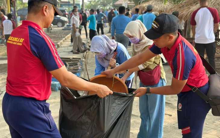 Jumat Asri HUT Bhayangkara Ke-80