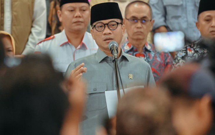 Menteri Desa dan Pembangunan Daerah Tertinggal (Mendes PDT) Yandri Susanto dan Wakil Mendes PDT Ahmad Riza Patria bertemu 10 asosiasi desa untuk berdiskusi di Ruang Rapat Menteri, Selasa (23/6/2026)