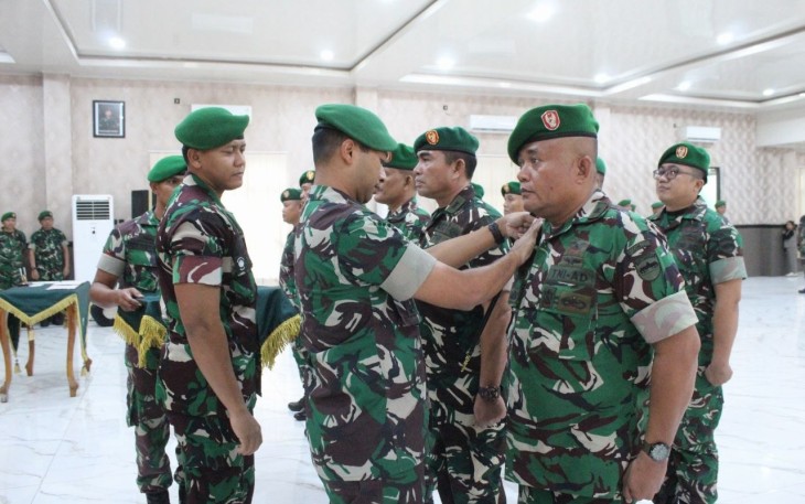 Dandim 0201/Medan Pimpin Upacara Serah Terima Jabatan dan Korps Raport Pindah Satuan Perwira