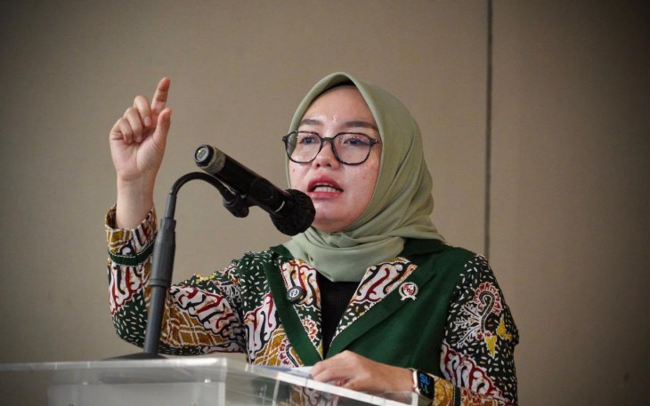 Wamenkop Farida Farichah