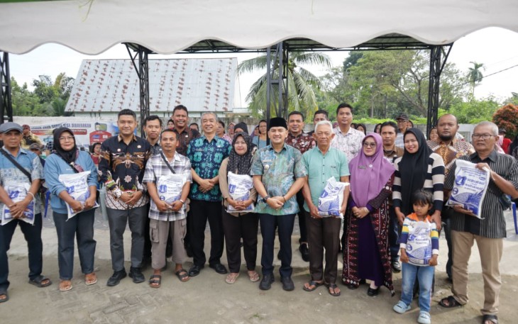 Walikota Tebing Tinggi Tinjau Penyaluran Bantuan Beras Tahap Pertama 