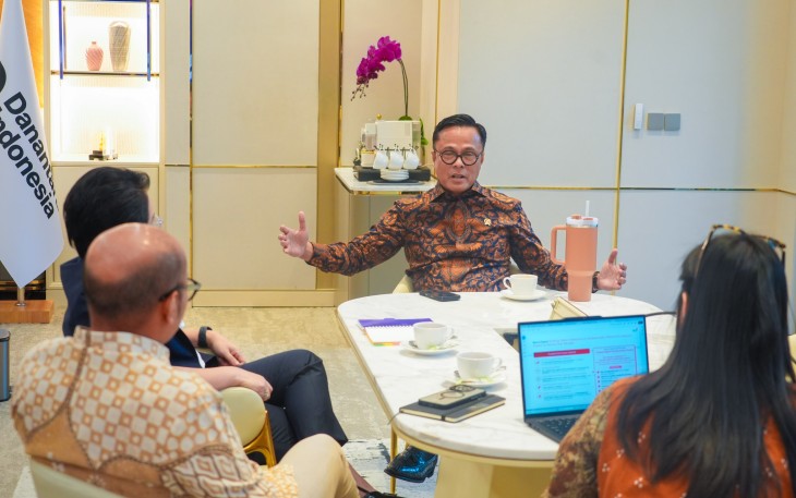 Kepala BP BUMN sekaligus COO Danantara, Dony Oskaria, menggelar pertemuan dengan Direktur Enterprise & Business Service PT Telkom Indonesia (Persero) Tbk, Veranita Yosephine, pada Jumat (17/7)