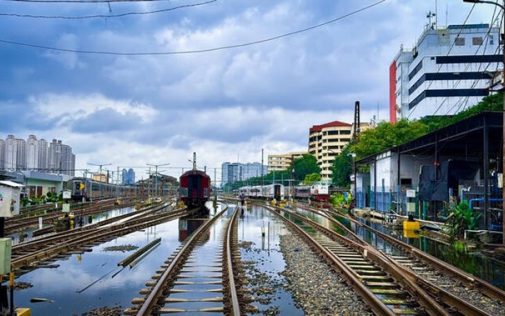 KAI Daop 1 Pastikan Perjalanan Kereta Jarak Jauh Tetap Lancar