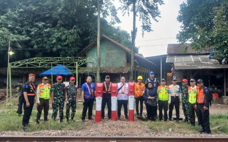 KAI Daop 1 Jakarta Tutup Perlintasan Sebidang Liar di Tangerang, Perkuat Upaya Peningkatan Keselamatan Perjalanan Kereta Api