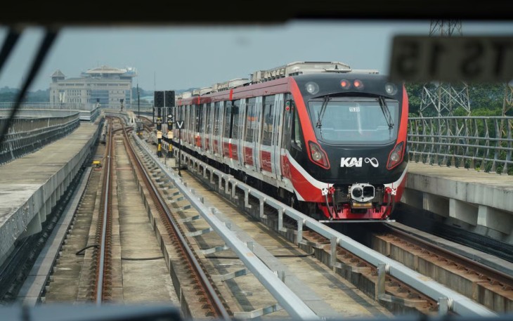 LRT Jabodebek tarif Rp1 saat H1-H2 Lebaran 2026, hadirkan 270 perjalanan/hari untuk mudik lokal, silaturahmi, dan wisata kota.