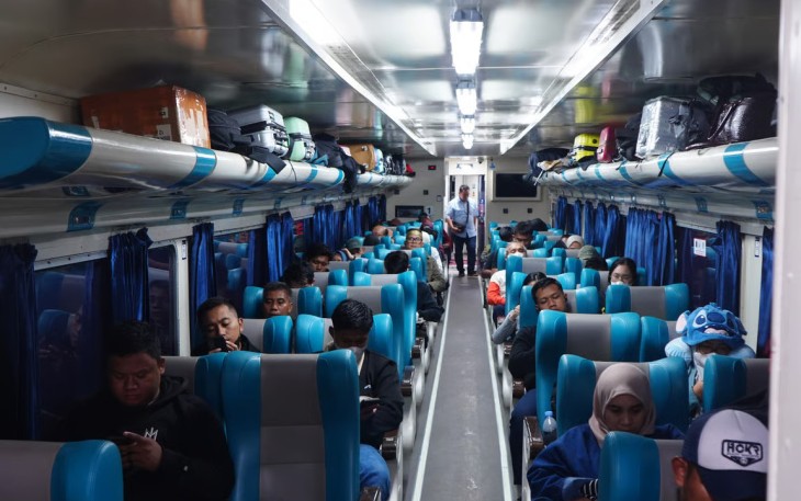 Libur Panjang Paskah Dimanfaatkan Maksimal, KAI Divre III Palembang Layani 26.309 Pelanggan