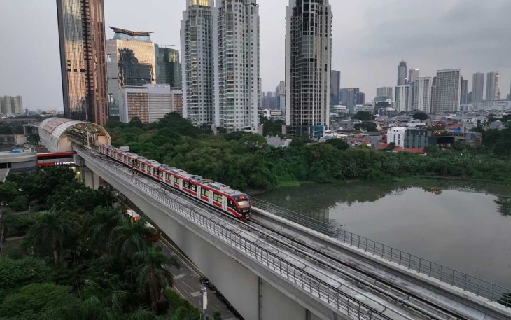Manfaatkan LRT Jabodebek untuk Akses ke Jakarta Fair 2026