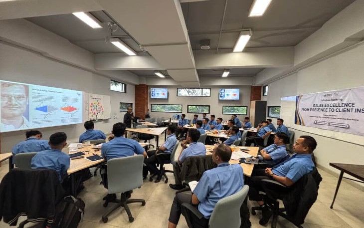 BINUS @Malang Adakan Pelatihan Sales Excellence untuk Tim Erlangga Malang Raya