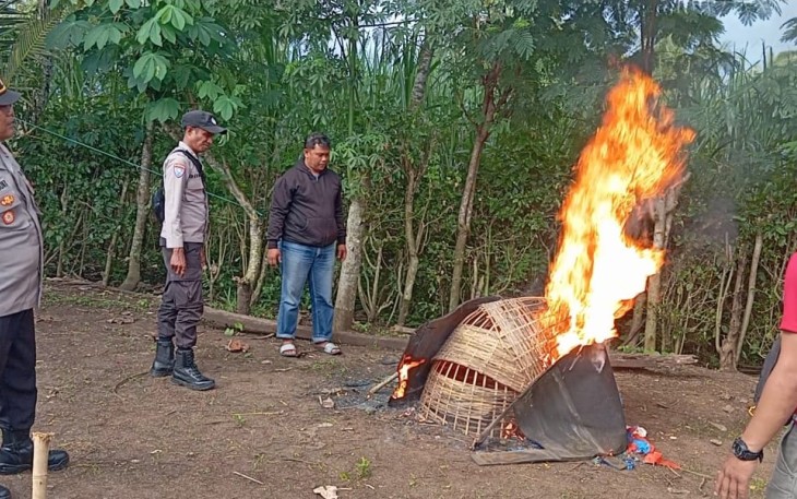 Polres Malang saat Bongkar Arena Judi Sabung Ayam di Kalipare