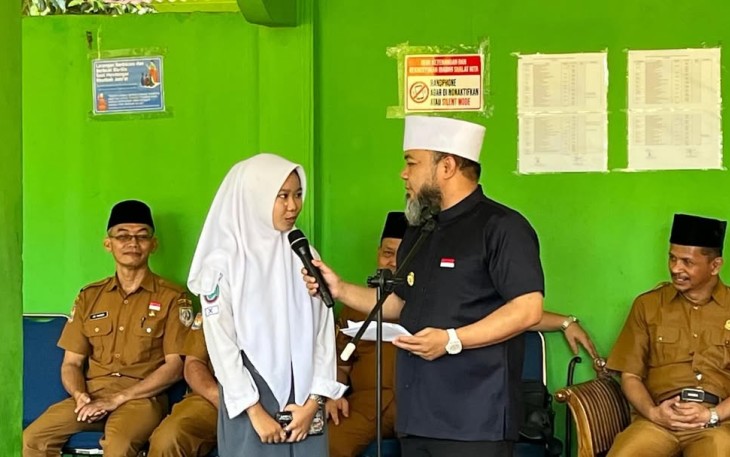 Gubernur Helmi Hasan resmi membuka kegiatan Retreat Merah Putih Pelajar di SMAN 10 Kota Bengkulu
