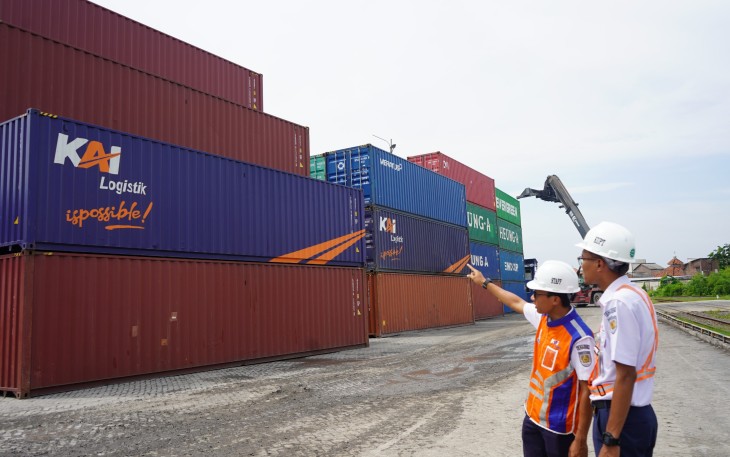 KAI Logistik Tingkatkan Daya Saing Angkutan KA Kontainer