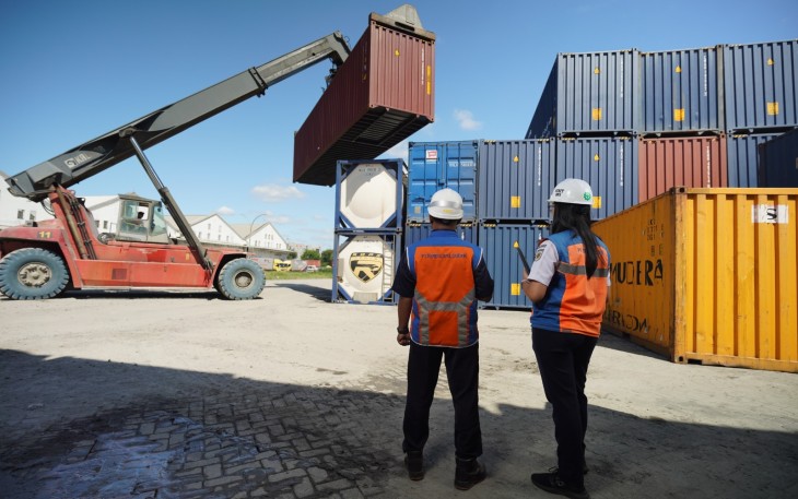 Hingga Februari KAI Logistik Kelola 2,2 Juta Barang