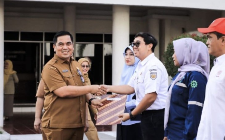 KAI Divre II Sumbar Raih Penghargaan Platinum P2HIV-AIDS Tingkat Nasional dari Kementerian Ketenagakerjaan RI