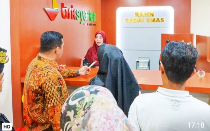 Sekda Bintan Ronny Kartika Resmikan Kantor Penyelenggara Rahn Emas BRK Syariah Cabang Bintan