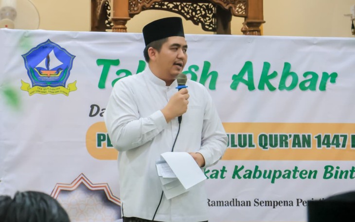 Bupati Bintan Roby Kurniawan saat memberikan sambutan 