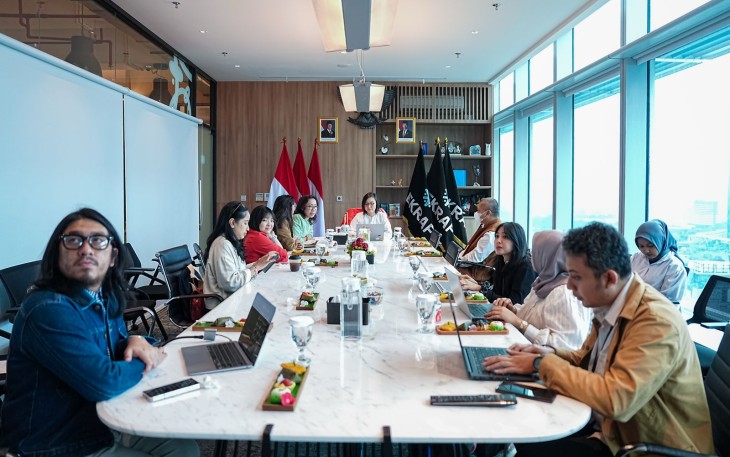 Wakil Menteri Ekonomi Kreatif, Irene Umar, menerima audiensi Visinema di Kantor Kementerian Ekonomi Kreatif, Jakarta, Senin (9/2/2026).