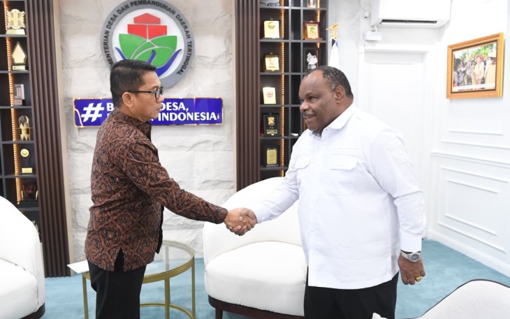 Mendes Yandri saat audiensi dengan Bupati Yahukimo Didimus Yahuli  di Kantor Kemendes PDT, Rabu (11/3/2026)