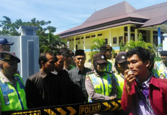 DEMO
