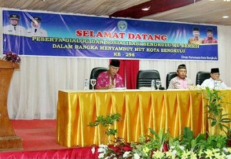 Dialog dan Sosialisasi Bengkulu Ku Bersih, Kamis (02/02) siang di Raffles City Hotel, Pantai Panjang.