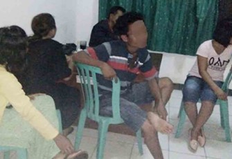 Pasangan Mesum dan Dua Wanita Diduga PSK saat diamankan