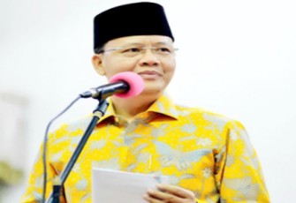 Wagub Rohidin Mersyah saat membuka Seleksi Tilawatil Qur’an tingkat Provinsi, di Masjid Raya Baitul Izzah, Selasa (21/03/2017).