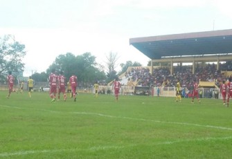 Pertandingan PS Bengkulu vs Persika Karawang di Stadion Semarak, Sawah Lebar Bengkulu, Jumat (05/05) petang.