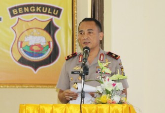 Kapolda Bengkulu Brigjen Pol Drs Coki Manurung. Foto (Tribratanewsbengkulu)