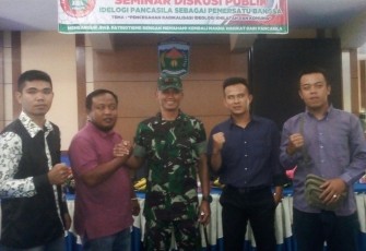 Foto bersama Dandim 0417 Kerinci Letkol Inf Gambuh Sri Karyanto bersama Tokoh Pemuda Bengkulu Pujo Santoso usai acara seminar Diskusi Publik 