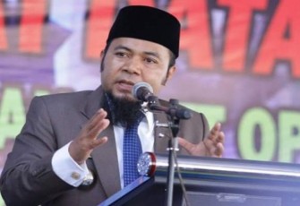 Walikota Bengkulu H. Helmi Hasan, SE