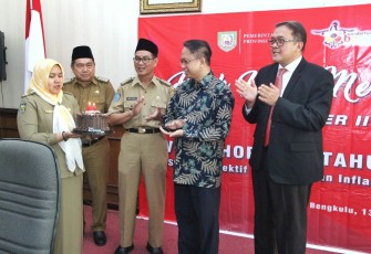 Pemprov Gandeng Maskapai Angkutan Udara