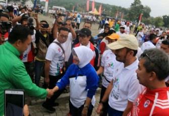 Menpora Imam Nahrawi melepas peserta Gowes Nusantara di Kota Bengkulu