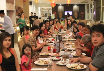 Serunai Restaurant, dinner imlek