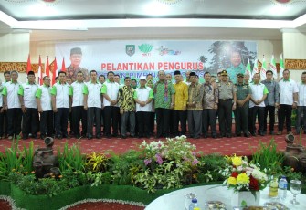 HKTI-Foto bersama usai Pelantikan Pengurus HKTI Provinsi Bengkulu.