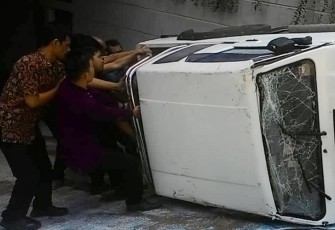 Kondisi mobil saat kejadian. Foto (pedomanbengkulu.com)