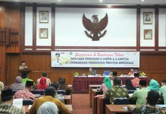 Sekda Nopian Andusti membuka sosialisasi dan bimbingan teknis pengisian E-LHKPN dan E-LHKASN.