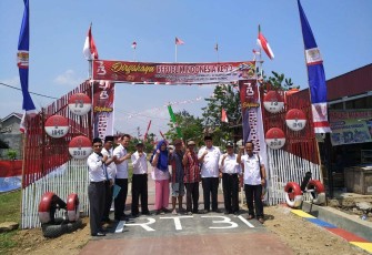 HUT RI