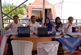Kepala BPPB Bengkulu Prof Dadang Sunendra (tengah) saat membina jalannya kegiatan