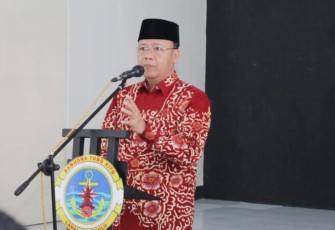 Plt Gubernur Bengkulu Rohidin Mersyah hadiri Coffee Morning membahas permasalahan bidang kemaritiman di Aula Yos Sudarso Mako LANAL Bengkulu.