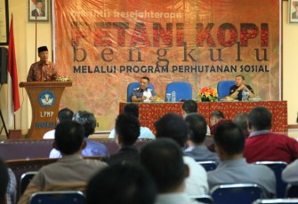 Rapat Kerja AEKI bersama STAB di Aula LPMP Bengkulu