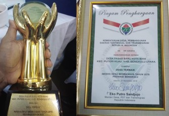 Desa Kota Bani Terima Penghargaan